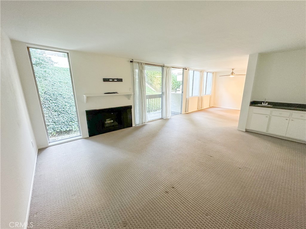 28121 Highridge Road Unit: 311
