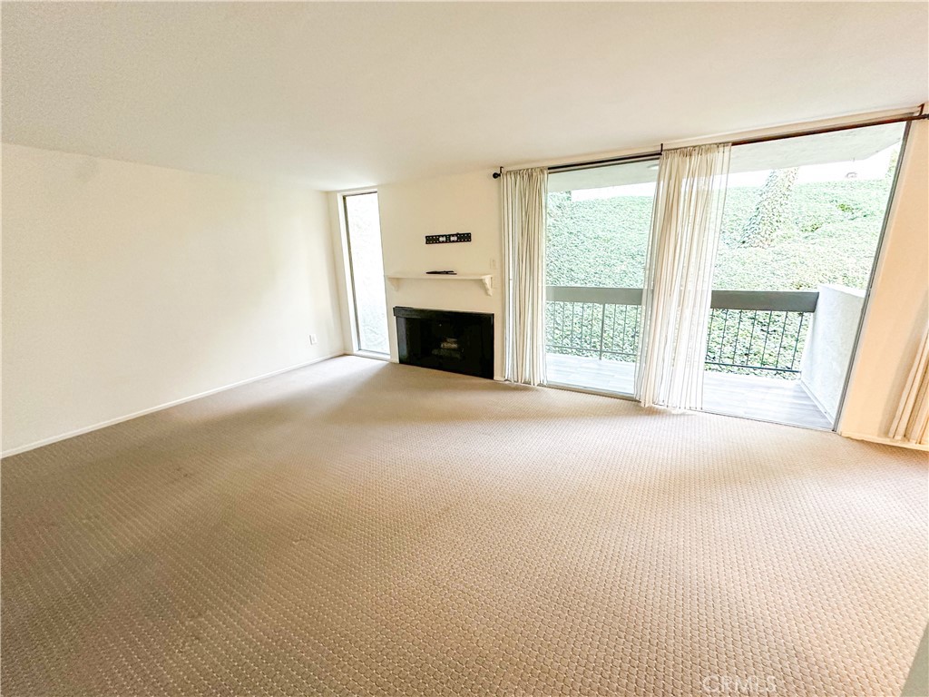28121 Highridge Road Unit: 311