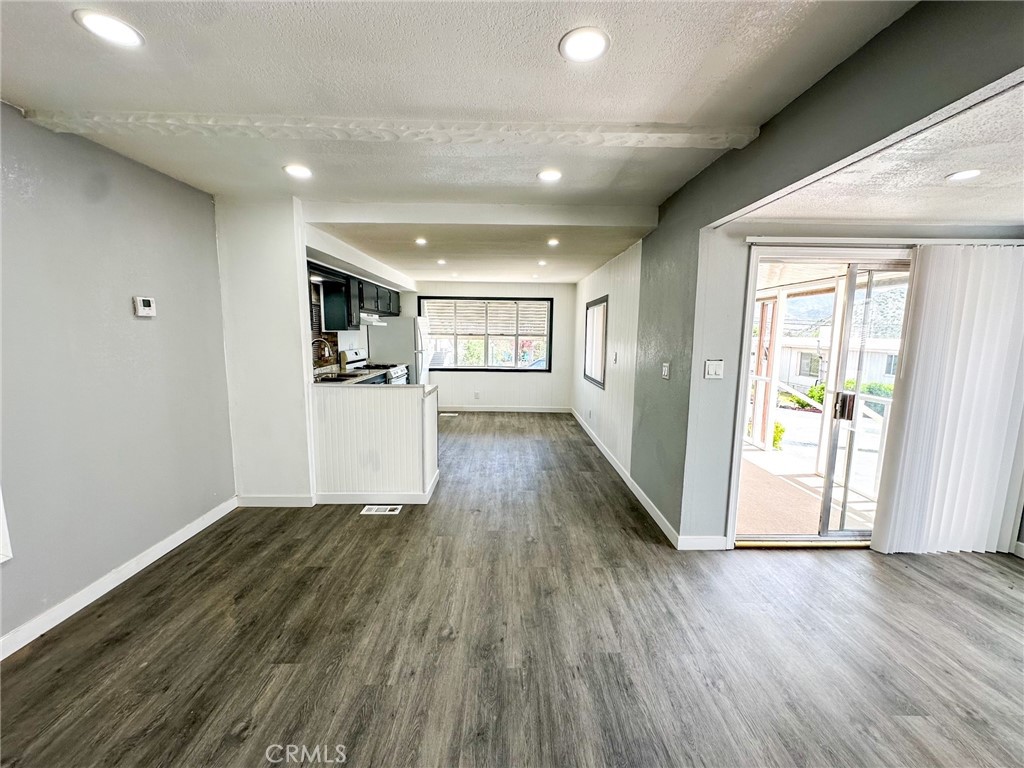 2451 Soledad Canyon Road 10