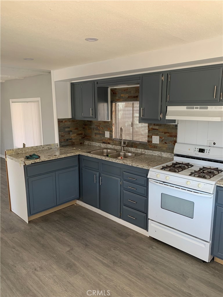 2451 Soledad Canyon Road 10