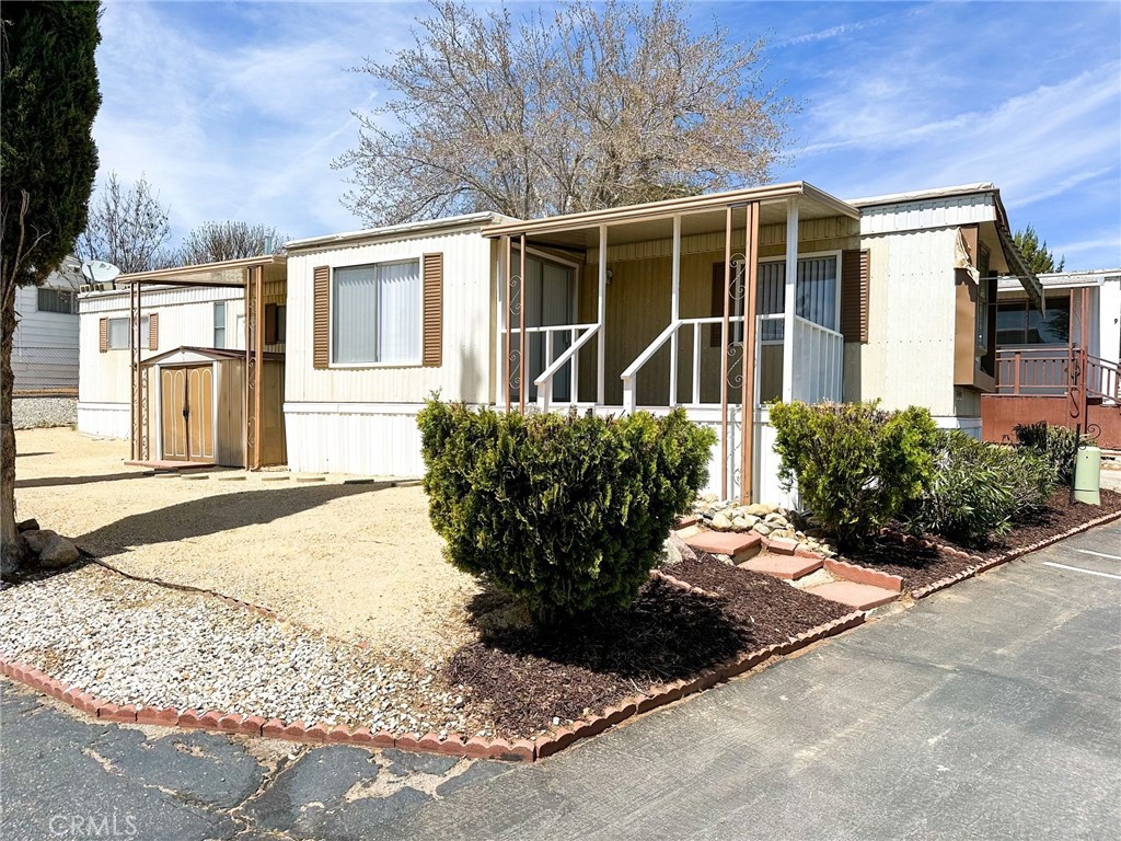 2451 Soledad Canyon Road 10