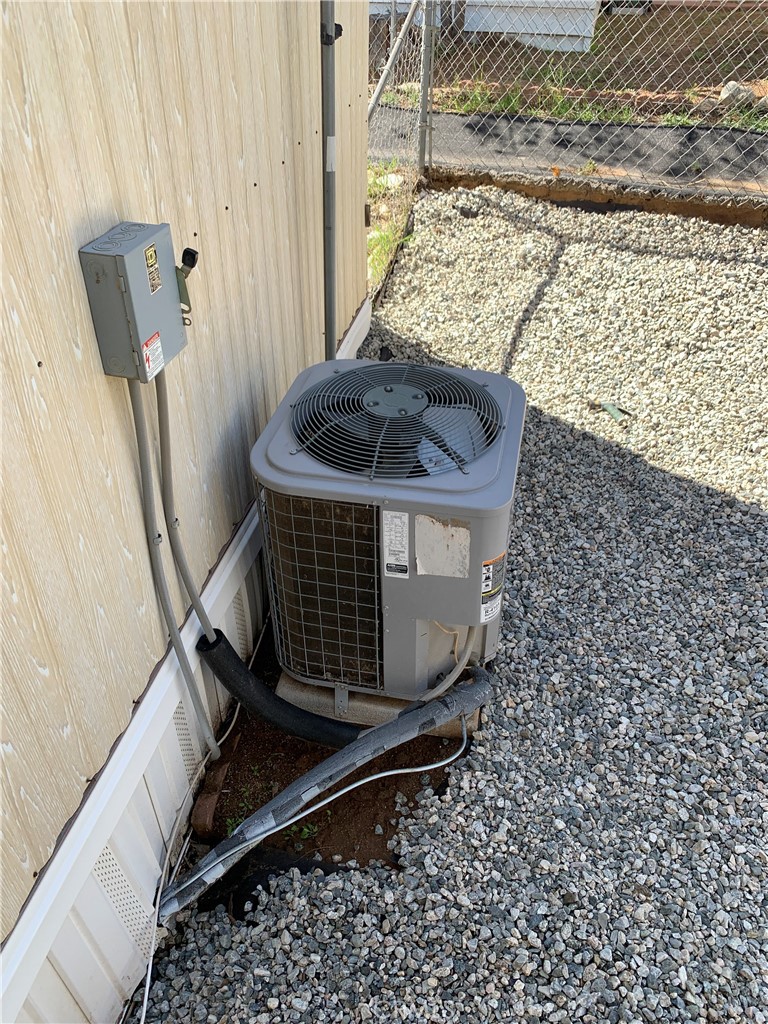 2451 Soledad Canyon Road 10