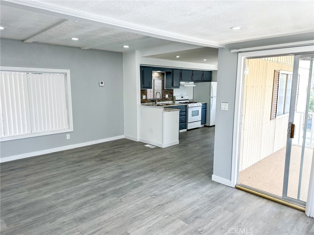 2451 Soledad Canyon Road 10