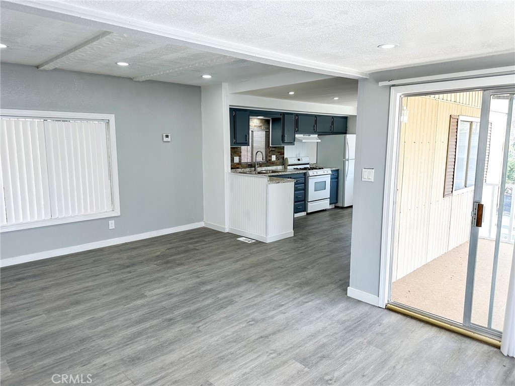 2451 Soledad Canyon Road 10