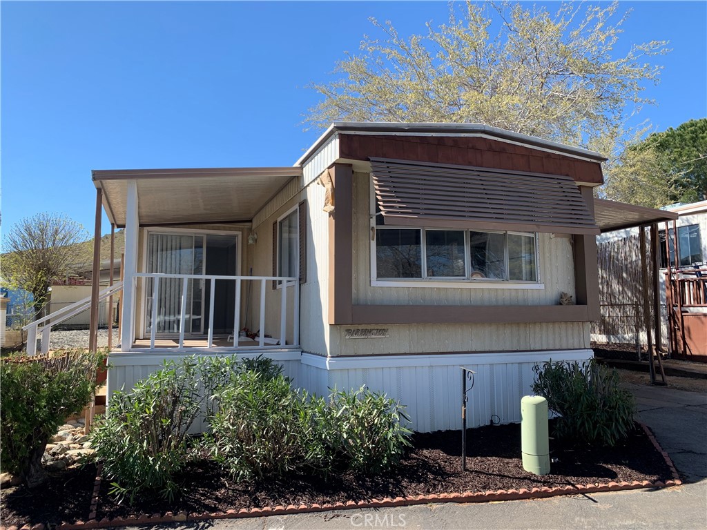 2451 Soledad Canyon Road 10