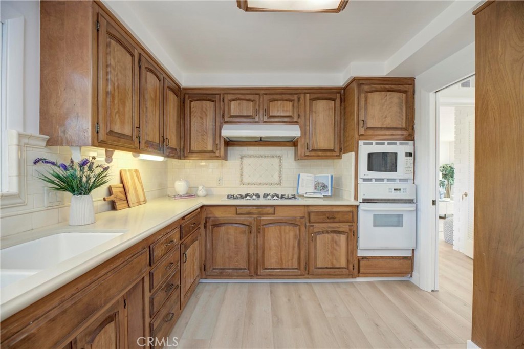 8 Silver Saddle Lane