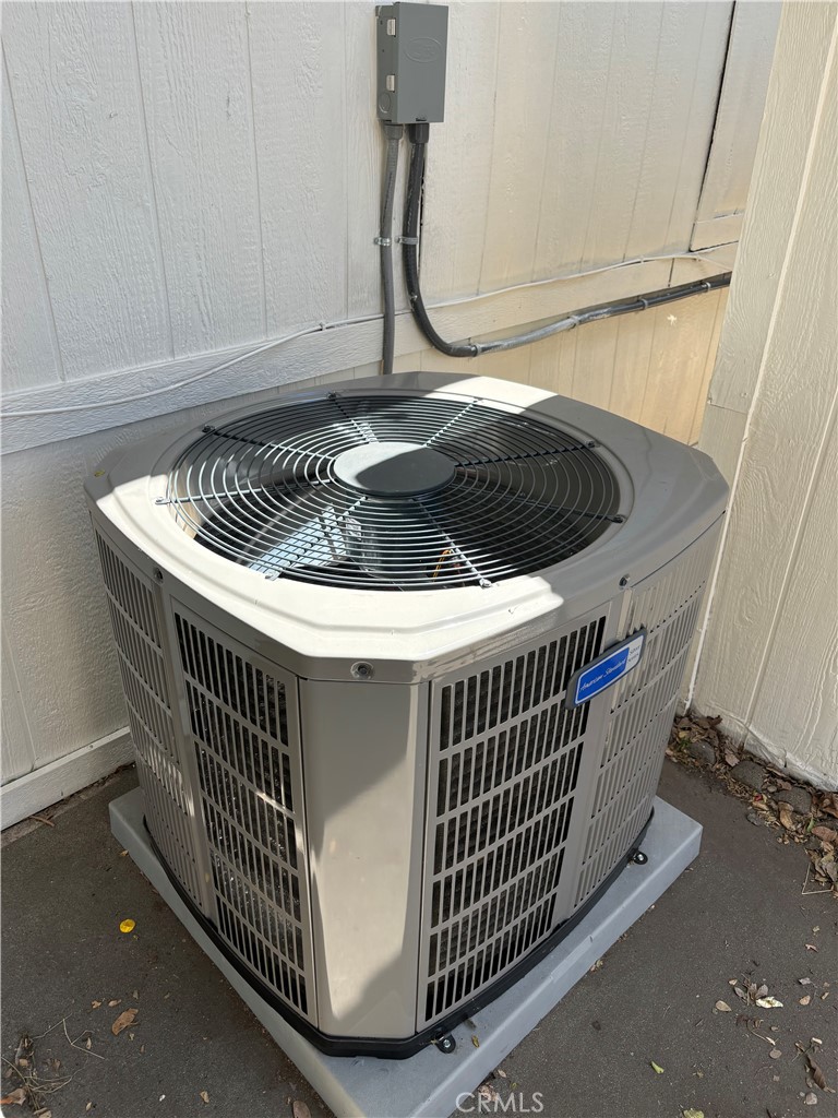 6475 Atlantic Avenue 223