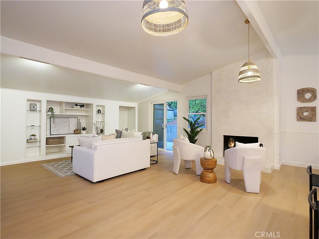 1918 Emilia Place