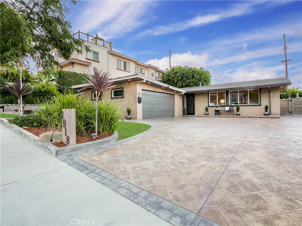 1918 Emilia Place