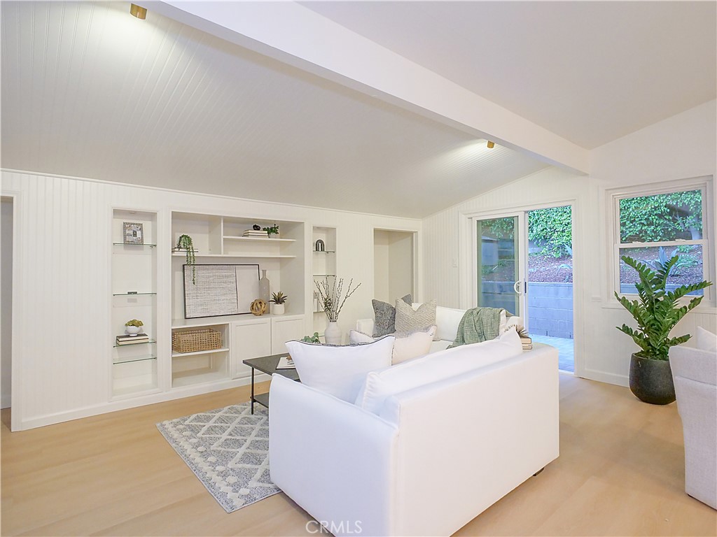 1918 Emilia Place