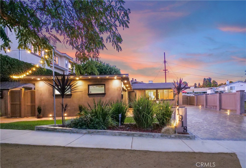 1918 Emilia Place