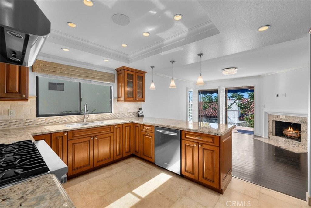 17 Ocean Crest Court