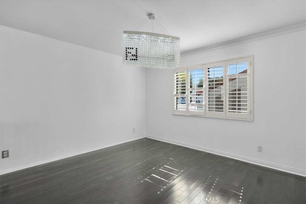 17 Ocean Crest Court