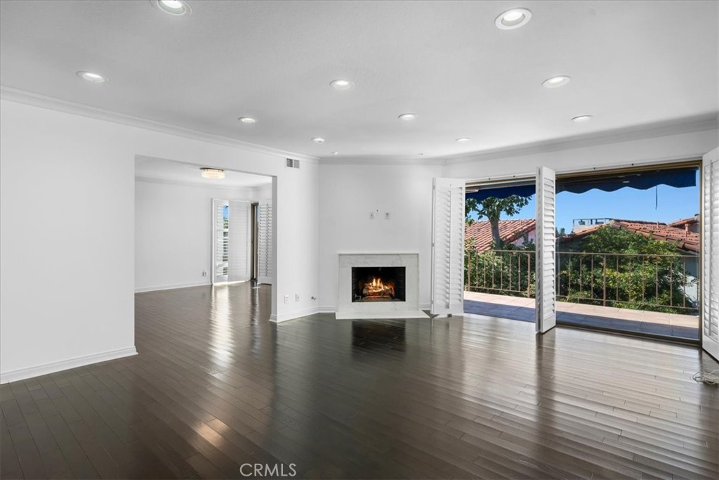 17 Ocean Crest Court