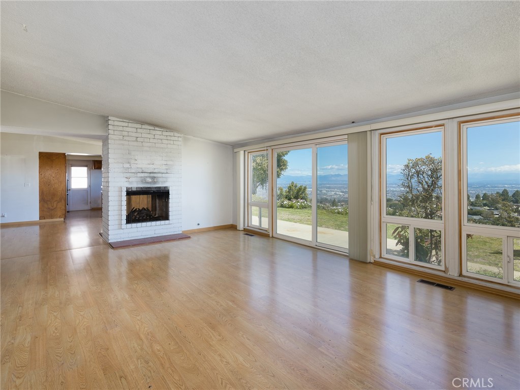 27012 Freeport Road