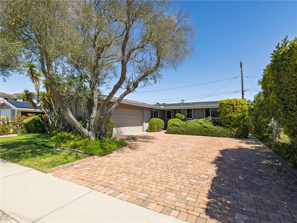 27012 Freeport Road