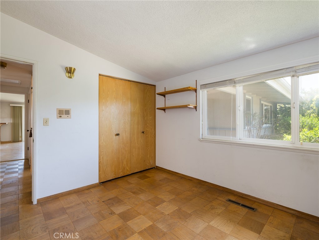 27012 Freeport Road