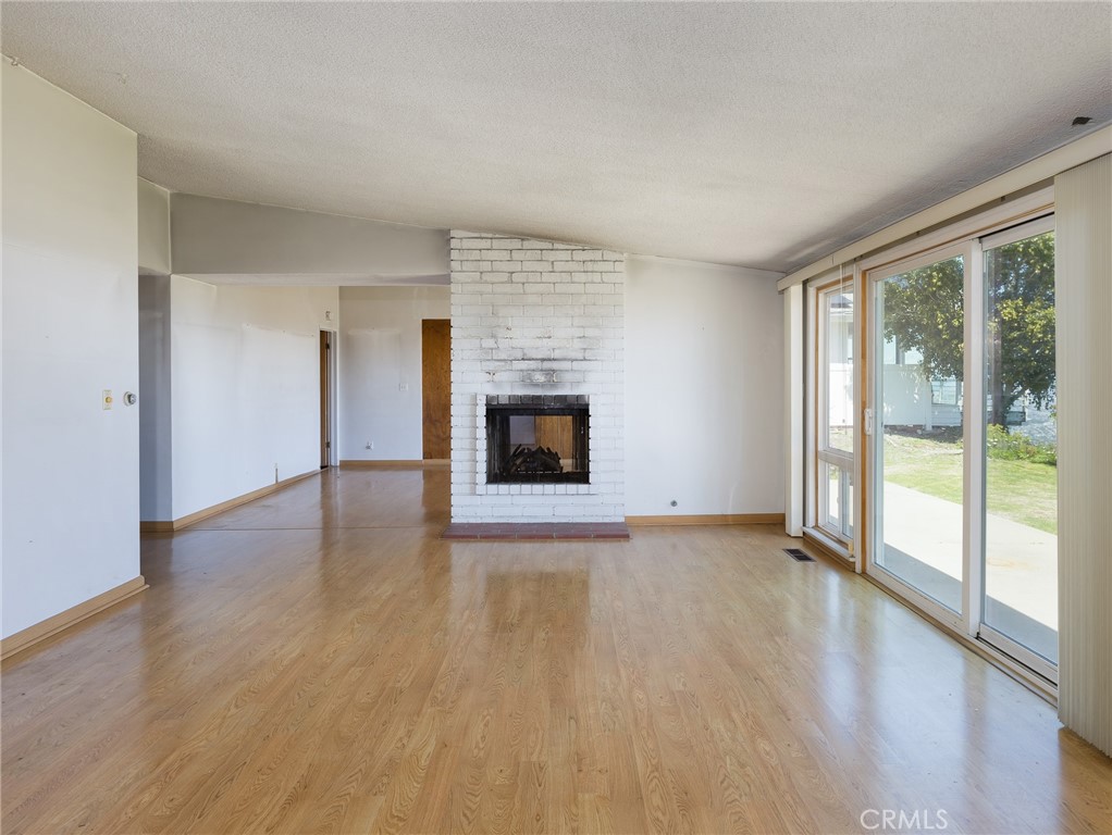 27012 Freeport Road