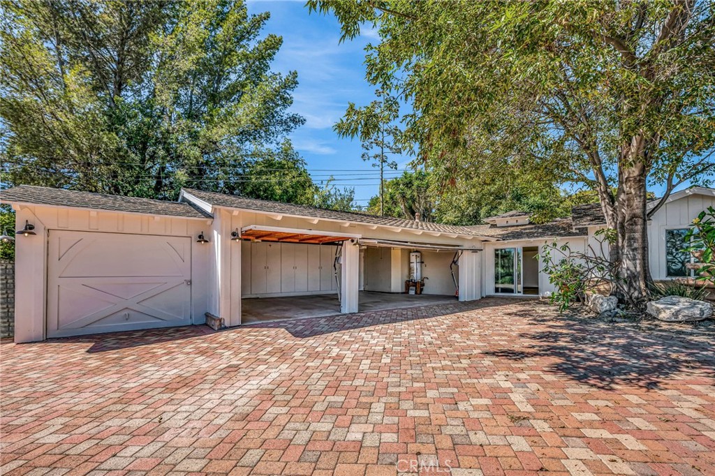 2417 Sunnyside Ridge Road