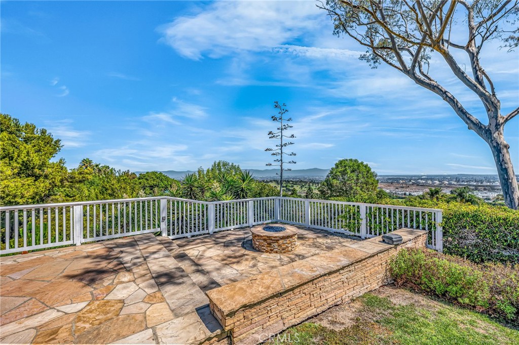 2417 Sunnyside Ridge Road