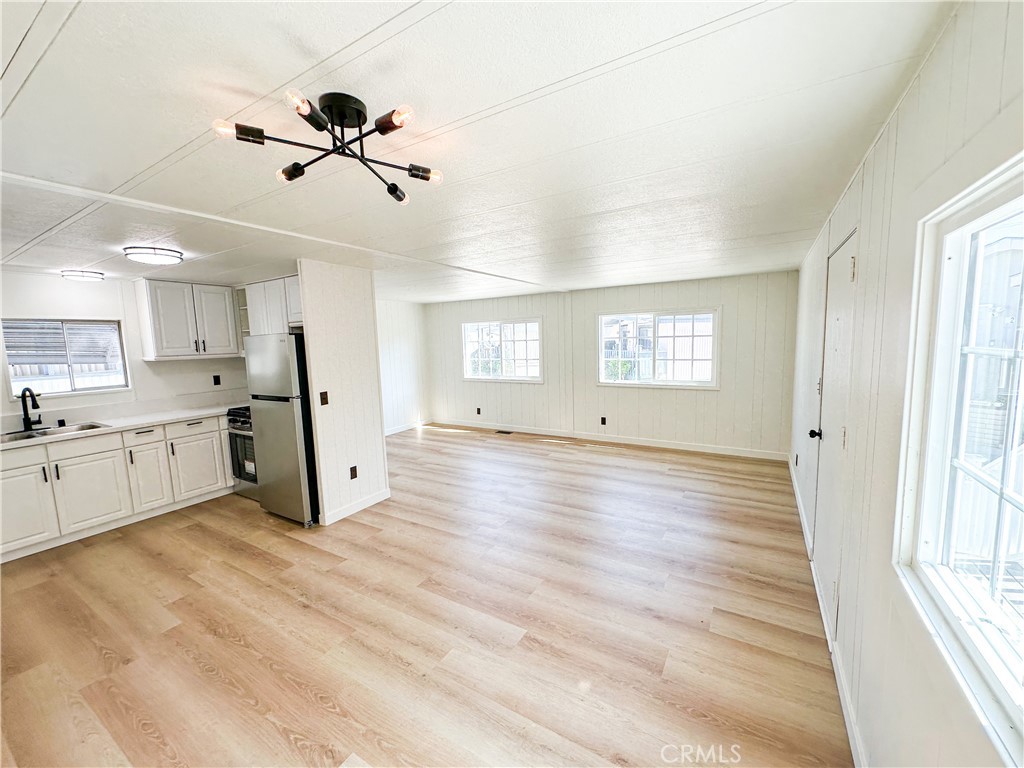 2436 Lomita Boulevard 11