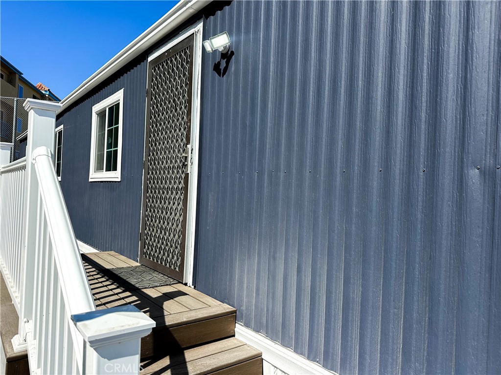 2436 Lomita Boulevard 11