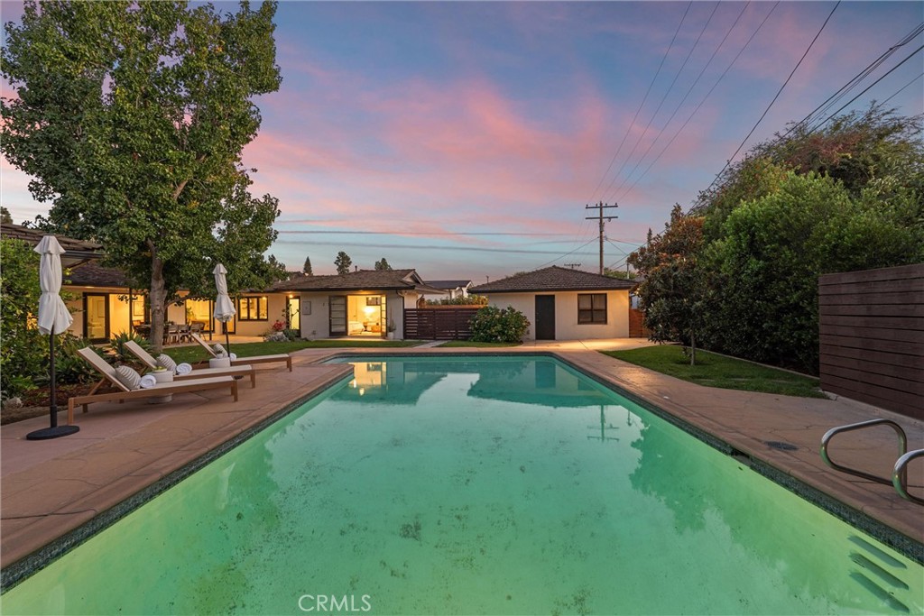 733 Hunter Drive