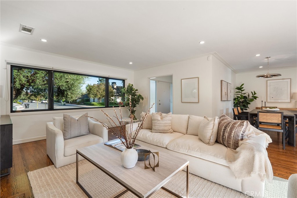 733 Hunter Drive
