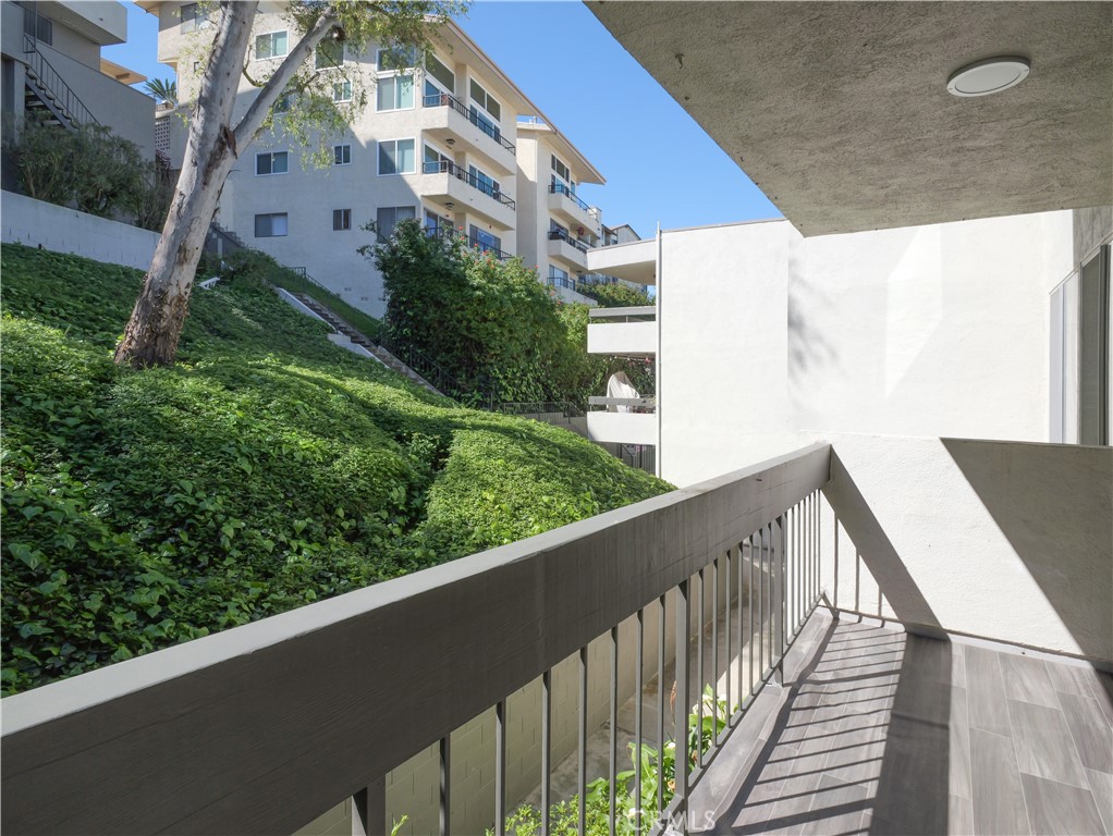 28121 Highridge 311