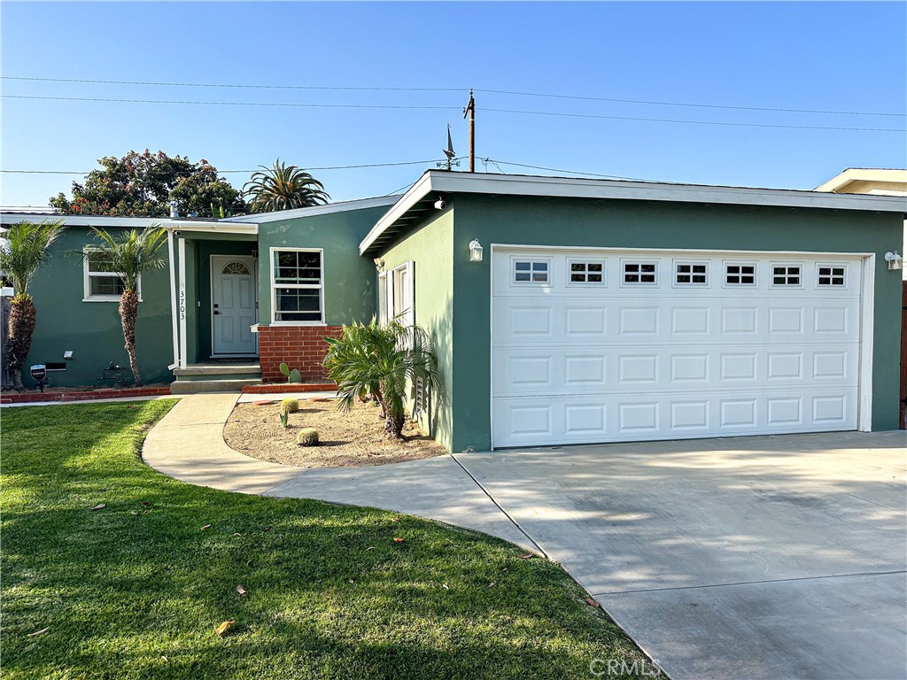 3703 W 225th