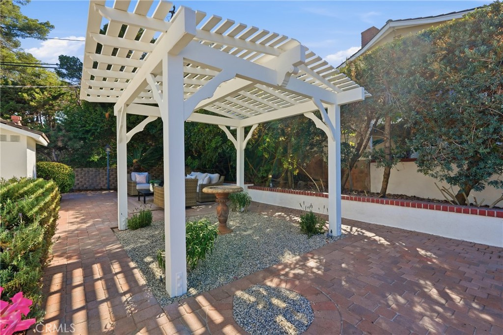 1 Stirrup Road