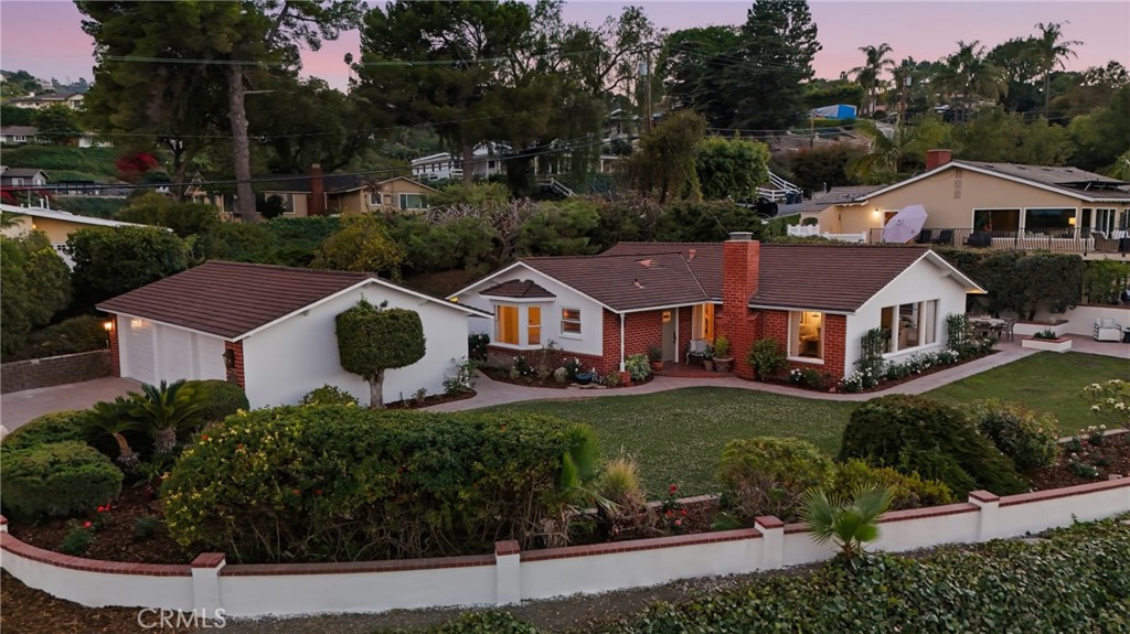 1 Stirrup Road