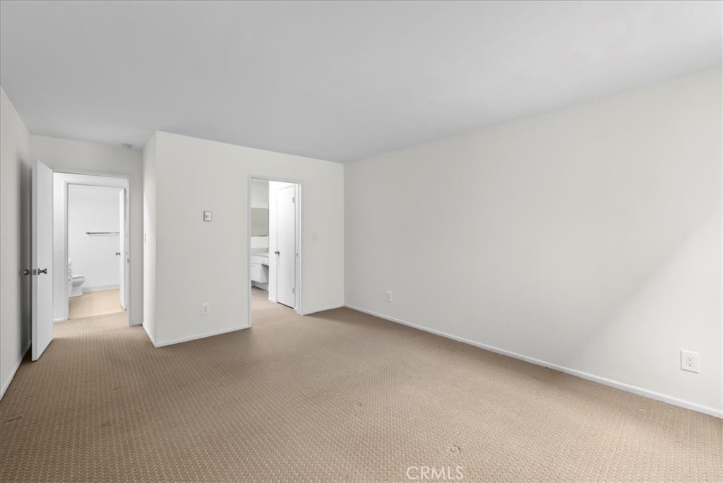 28121 Highridge Road 311