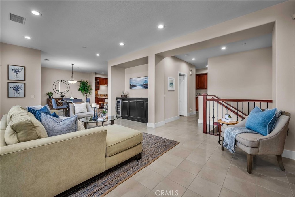 5507 W 149th Place 11