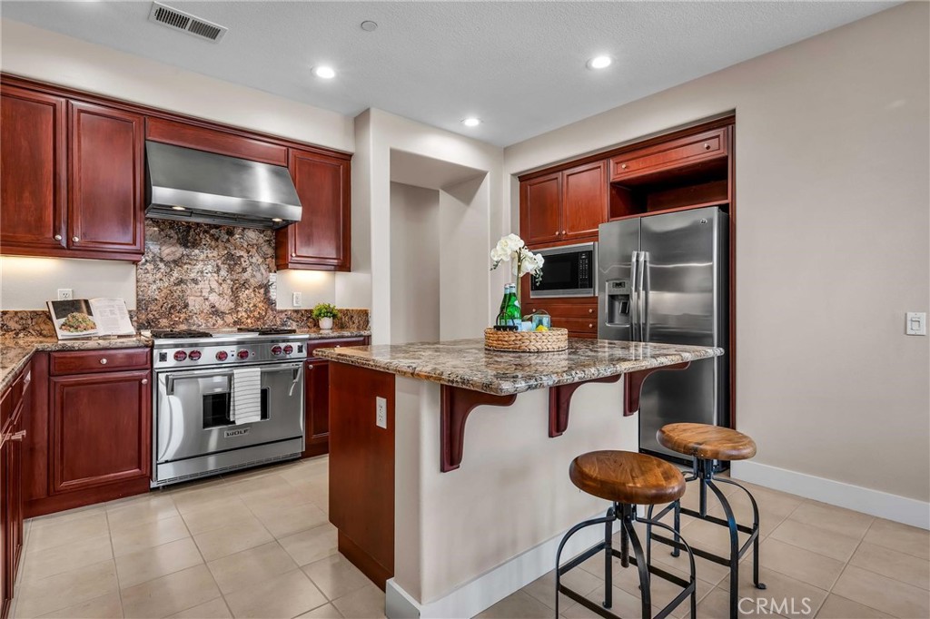 5507 W 149th Place 11