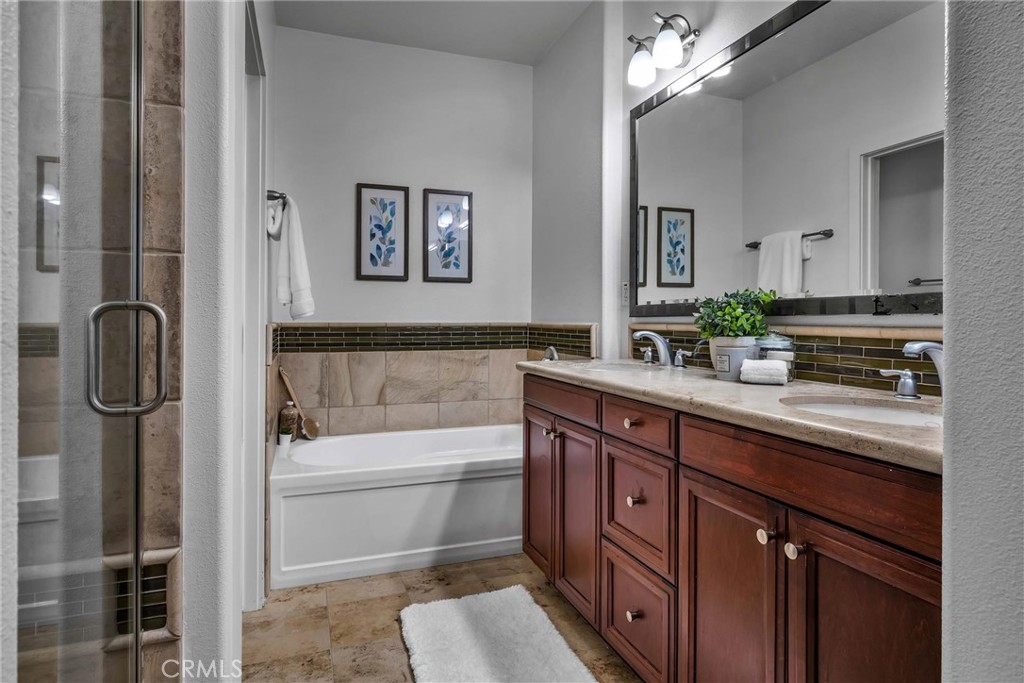 5507 W 149th Place 11