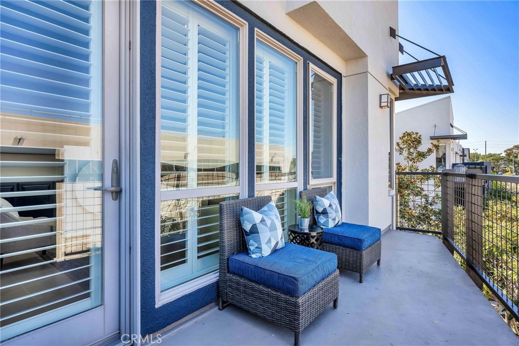 5507 W 149th Place 11