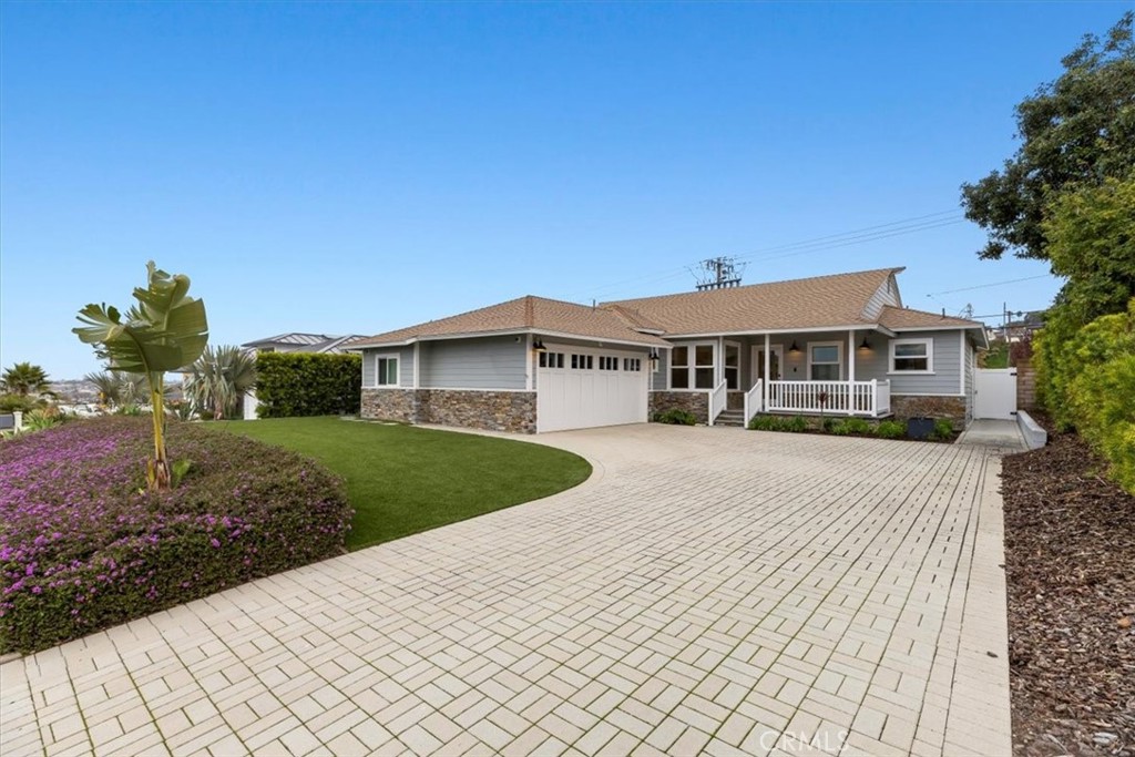 634 Camino De Encanto