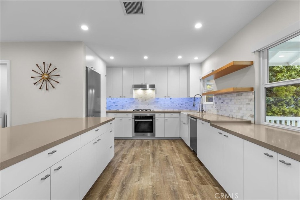 634 Camino De Encanto