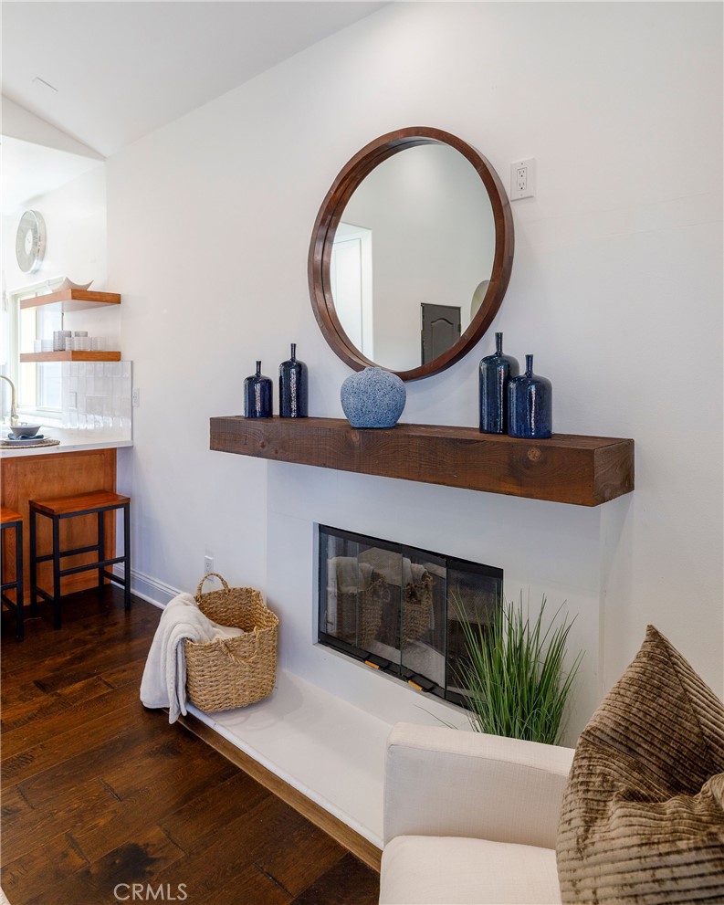 202 N Irena Avenue B