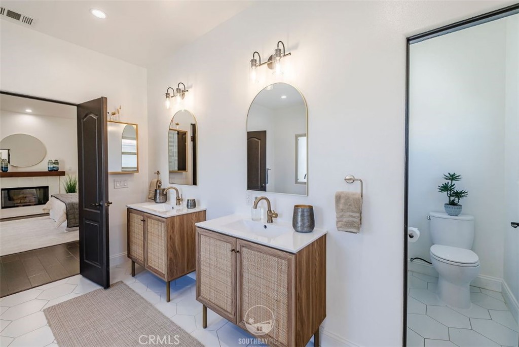 202 N Irena Avenue B