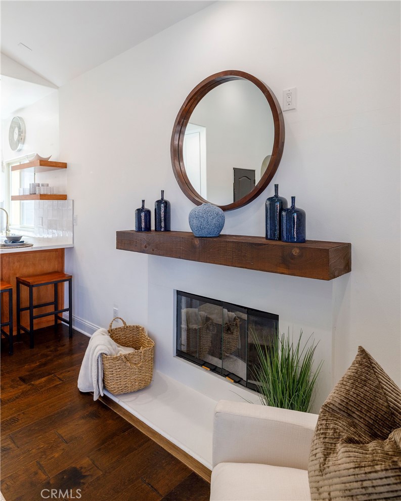 202 N Irena Avenue B