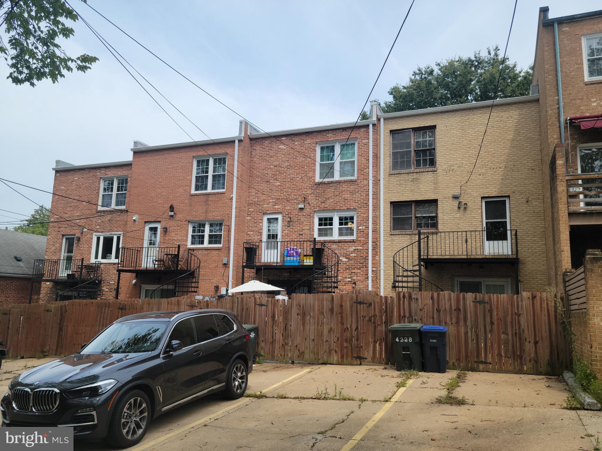 4228 River Rd NW