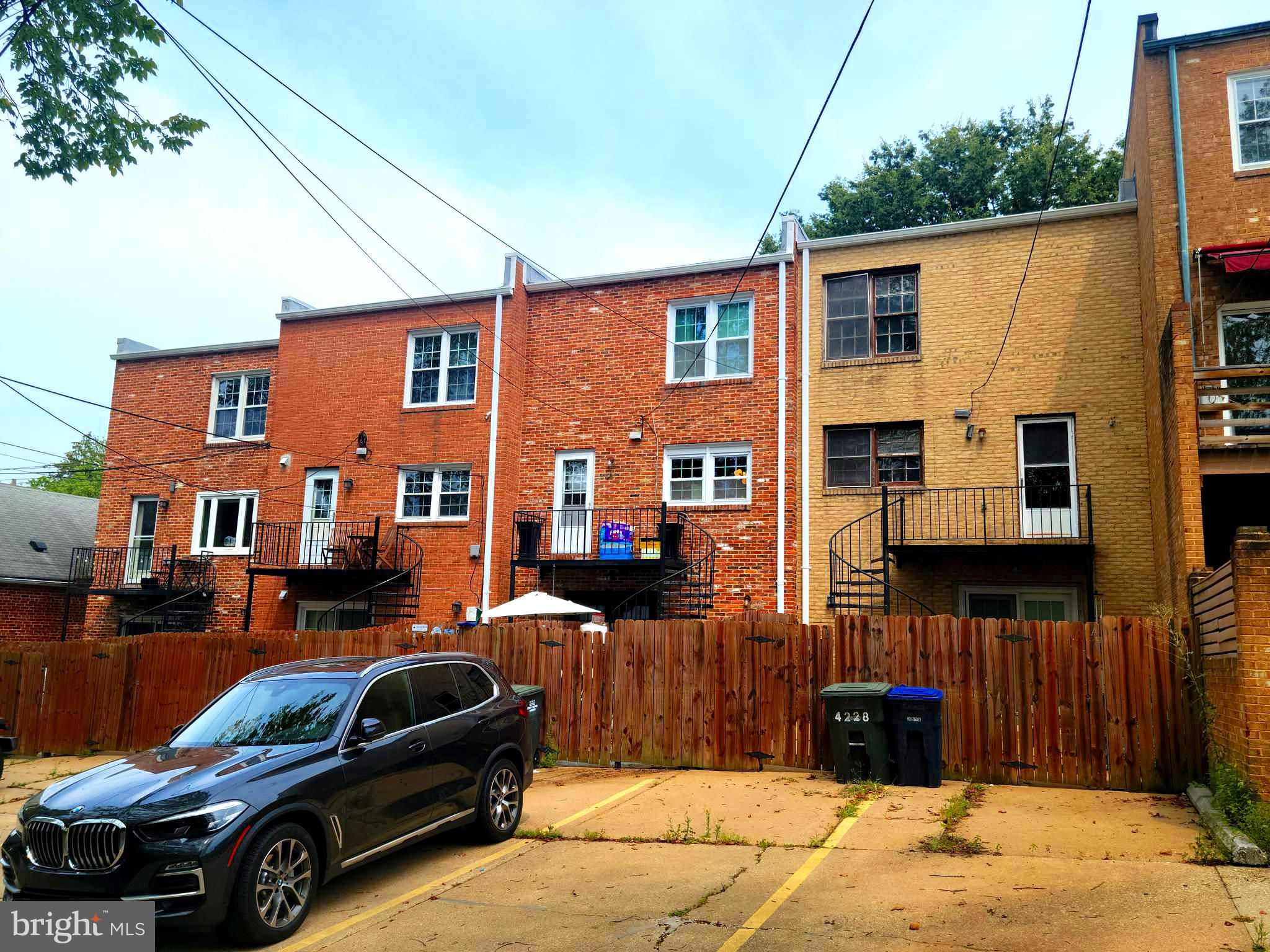 4228 River Rd NW