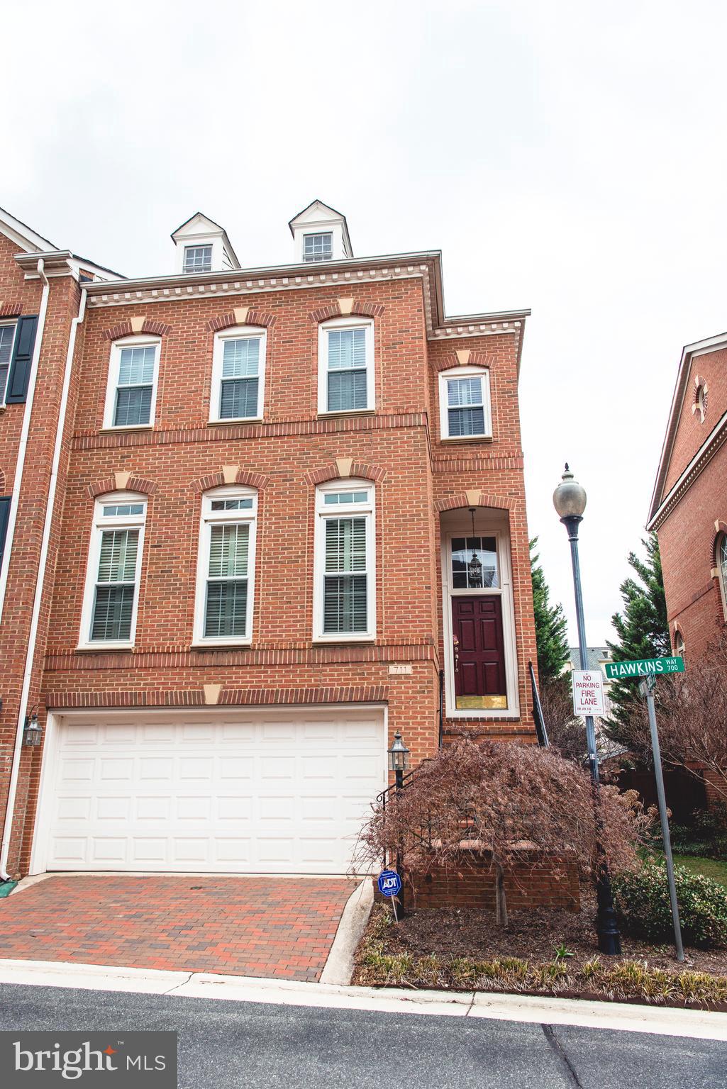 711 HAWKINS WAY