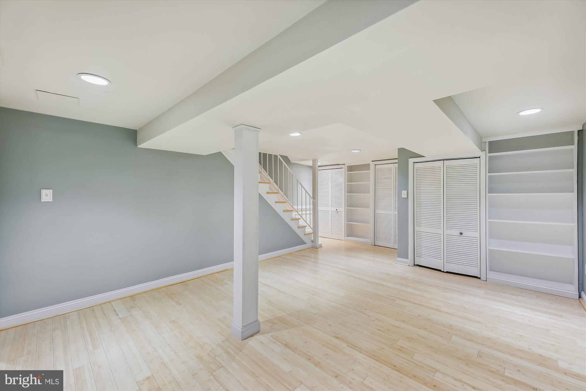 919 S SAINT ASAPH ST