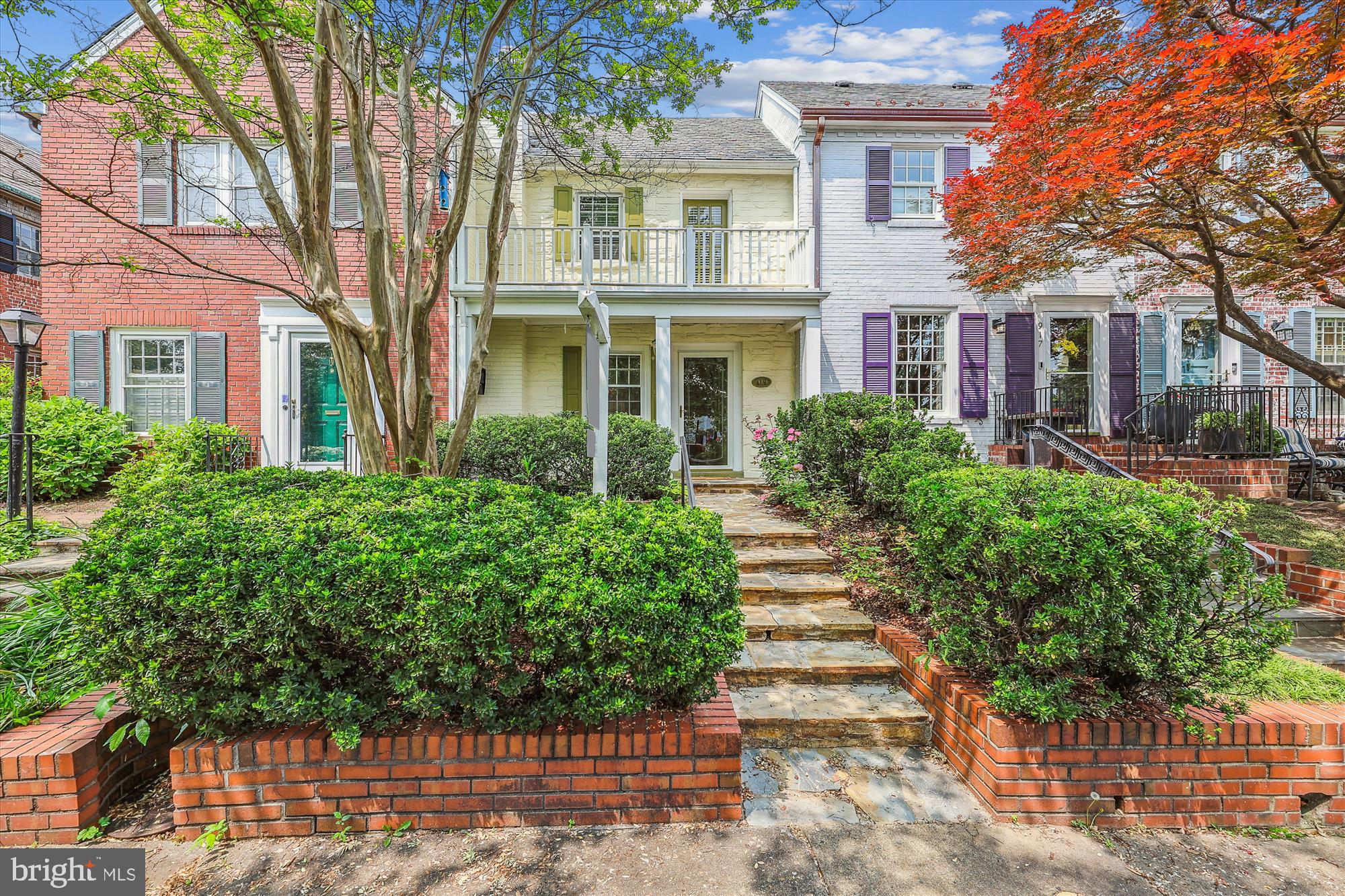 919 S SAINT ASAPH ST