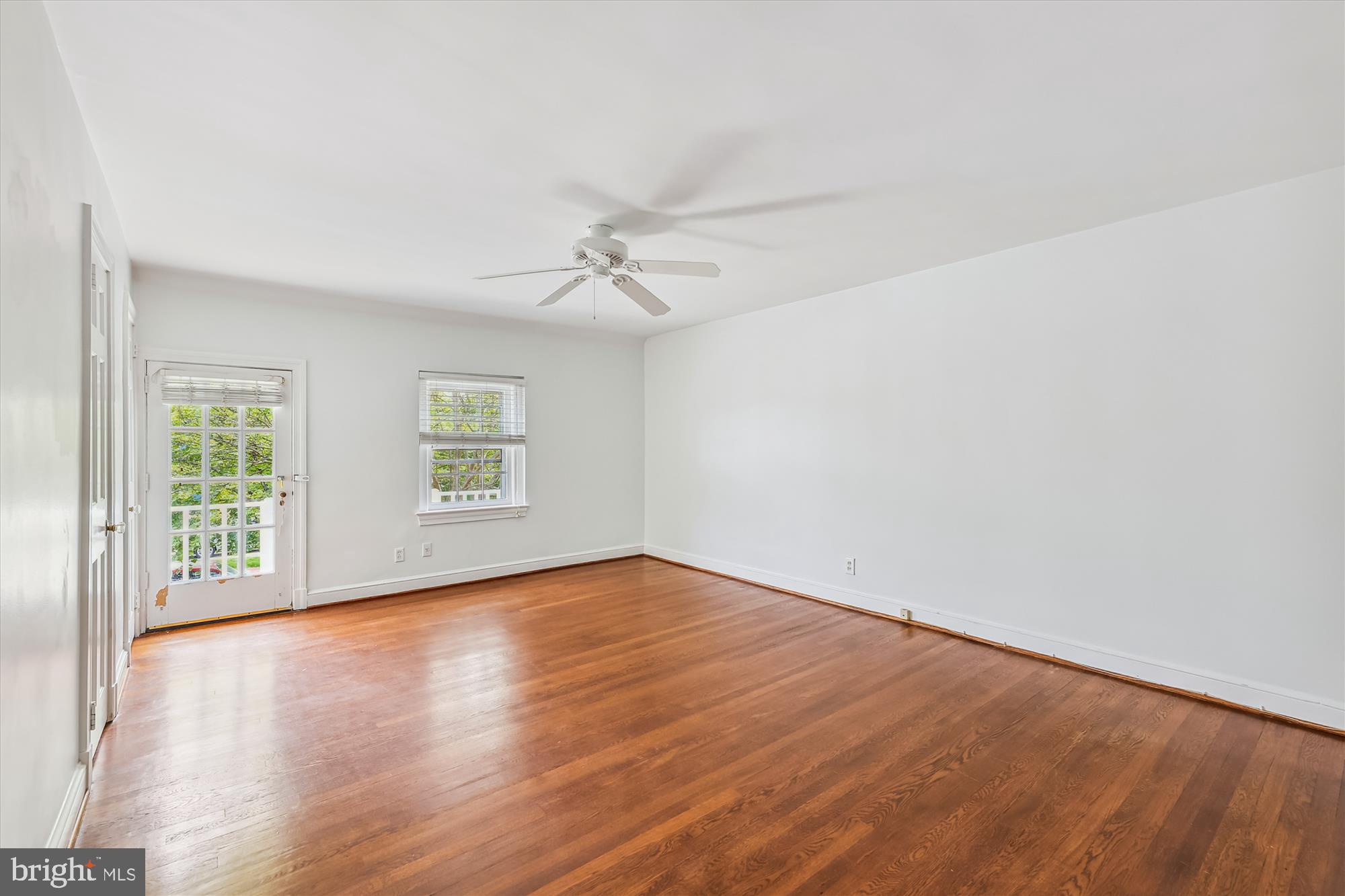 919 S SAINT ASAPH ST