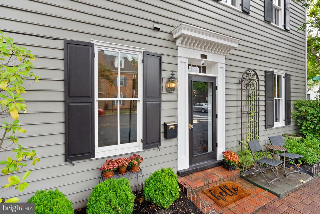 501 N Alfred St