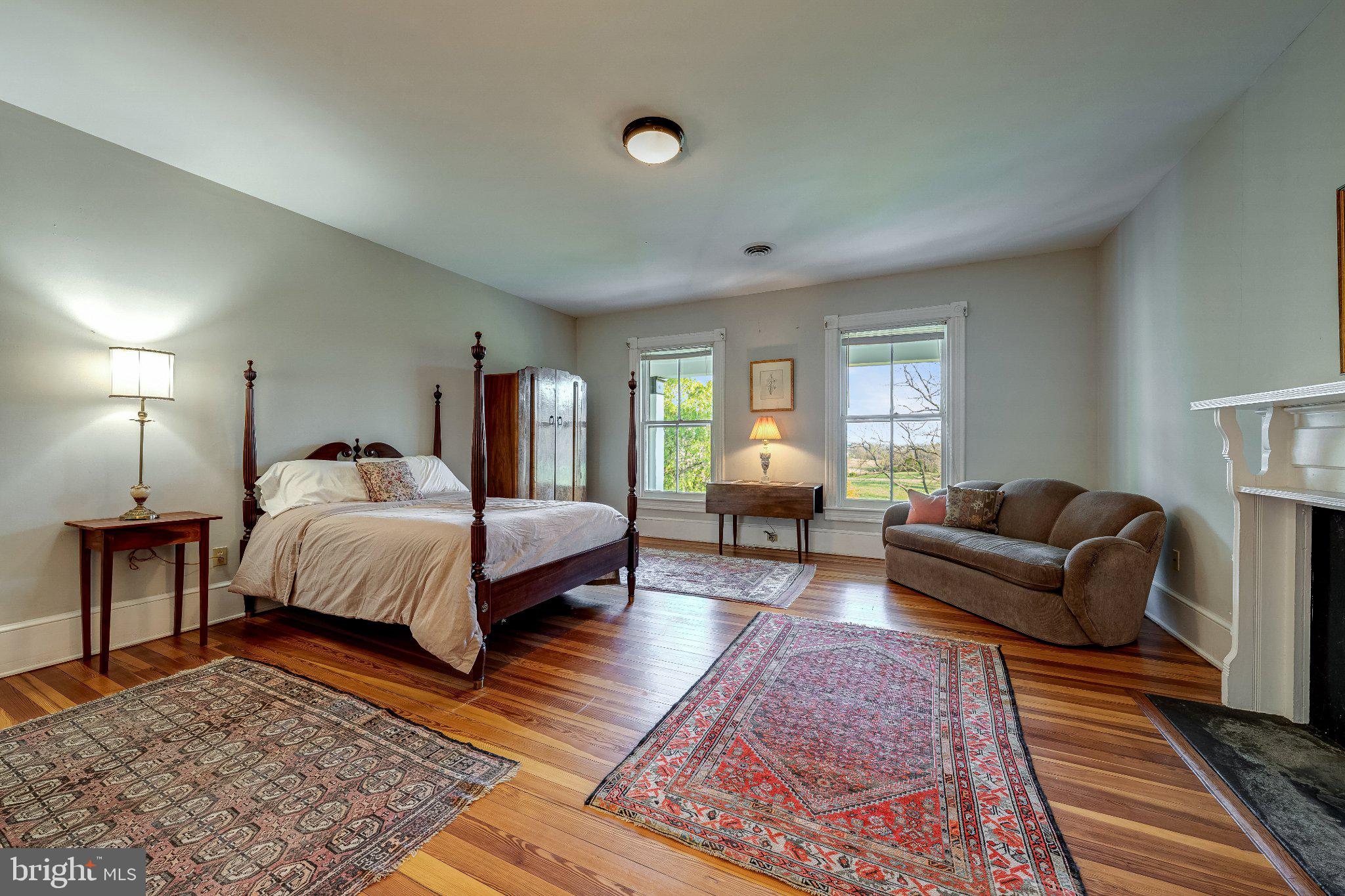 12087 MOSS HOLLOW ROAD
